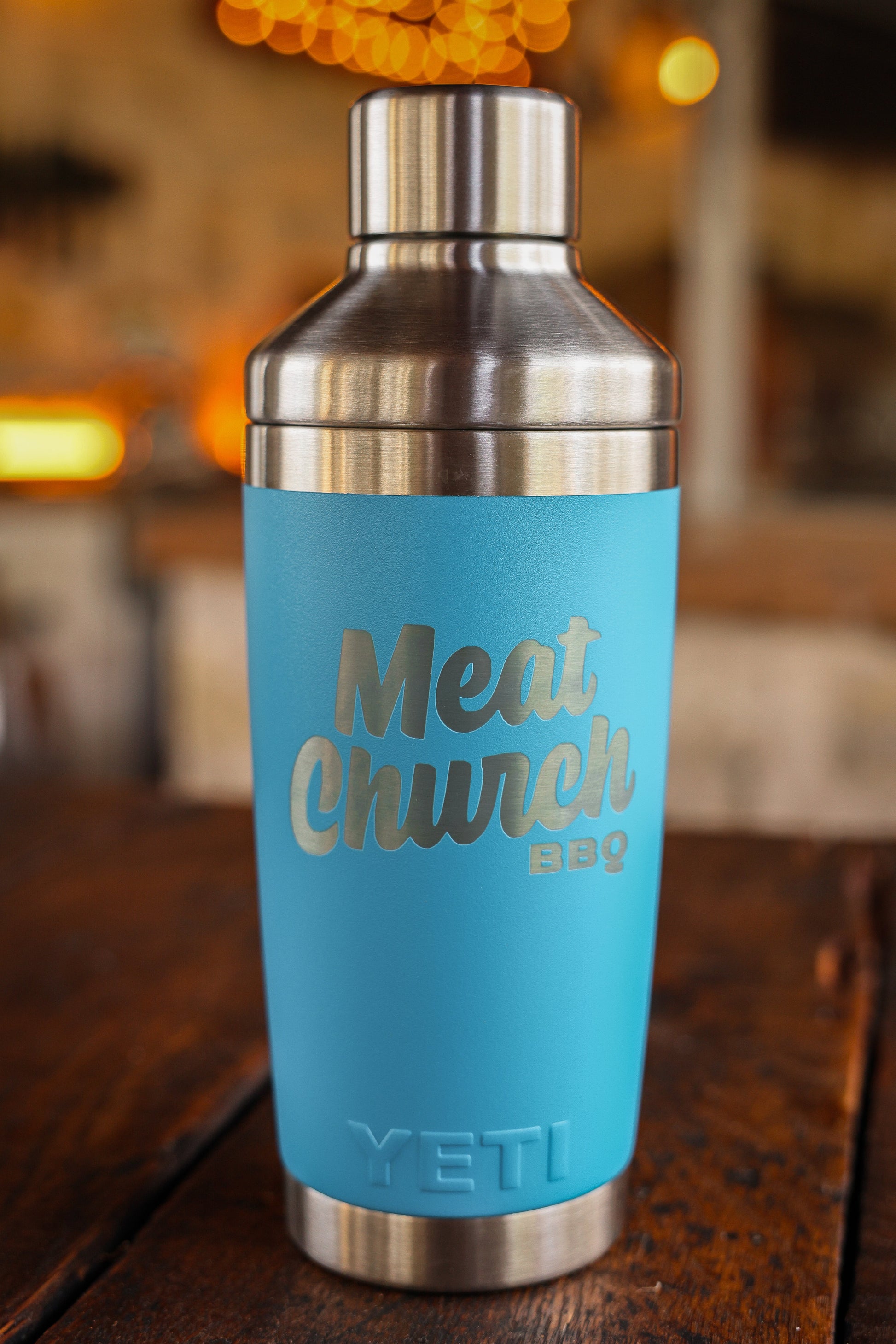 yeti-20-oz-cocktail-shaker-n1 222A9473_a70cb363-0ef2-497c-81fa-a85d28abe424.jpg